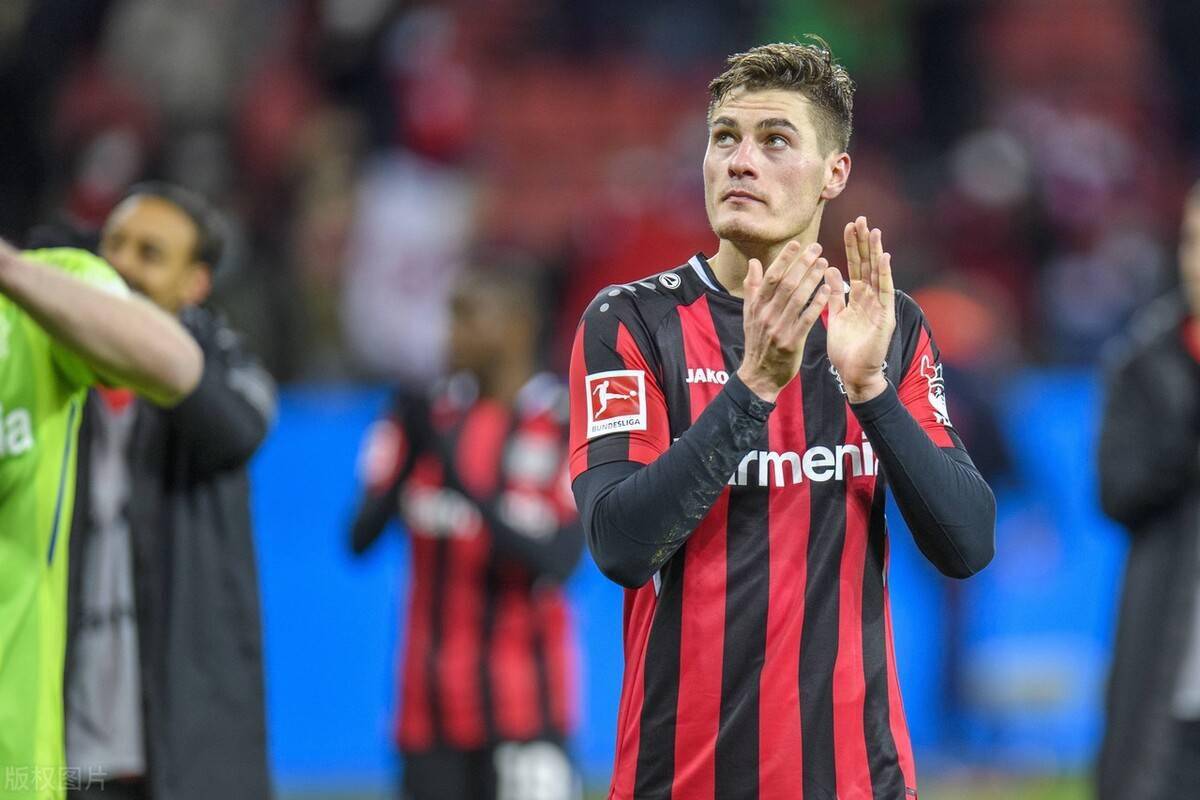 尼斯发布备战花絮，今晚造点机会，德甲任务艰巨，年轻球员得到机会的简单介绍