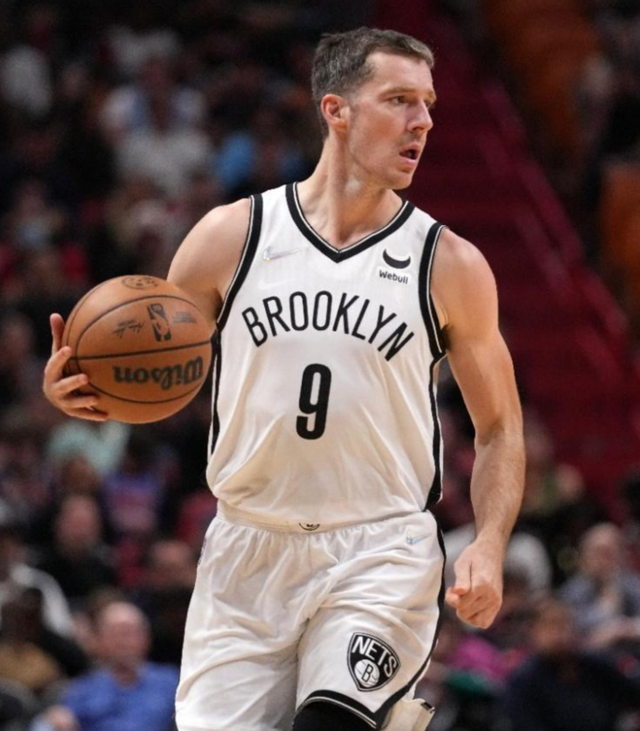 尼斯发布备战花絮，今晚造点机会，德甲任务艰巨，年轻球员得到机会的简单介绍